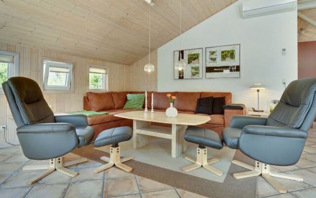 "Veronica" - 1.2km from the sea in Western Jutland