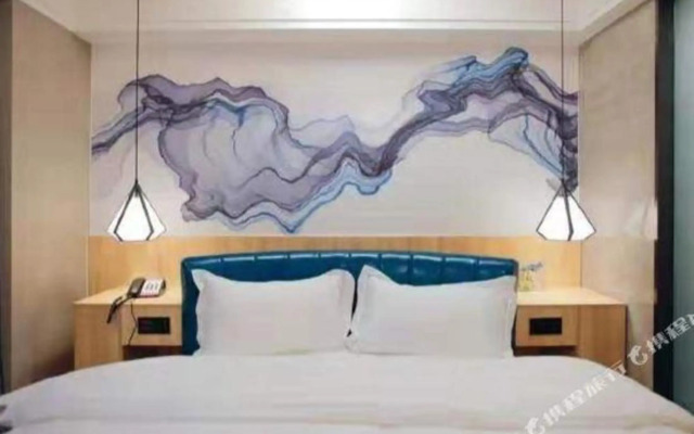 Qingmu selection Hotel (Quanjiao Ronghui Plaza store)