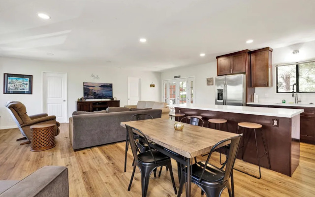 THE Malabear Cabin #2160