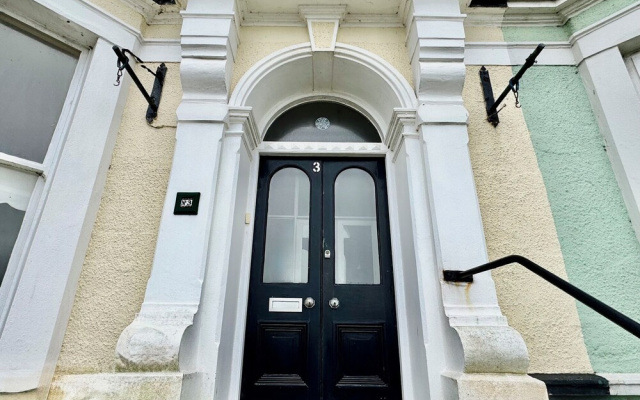 Sea View, East Parade