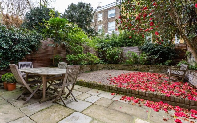 Palace Garden Terrace Vi By Onefinestay