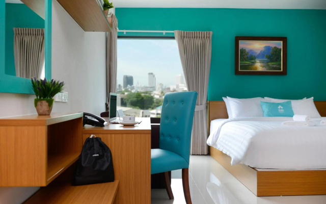 SiRi Ratchada Bangkok