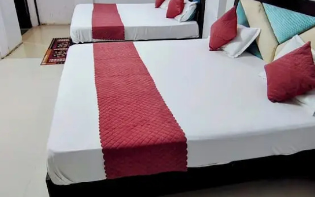 Hotel Shri Hari Lodge Ram Nagari Ayodhya