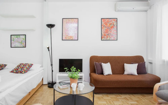 Apartment Kakowskiego Warsaw by Renters