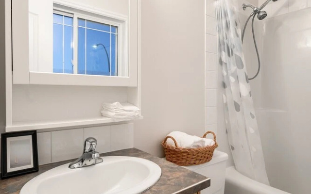 4 Bedroom Guest Suite