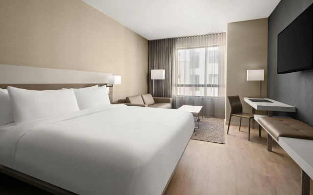 AC Hotel by Marriott Santa Rosa Sonoma Wine Country