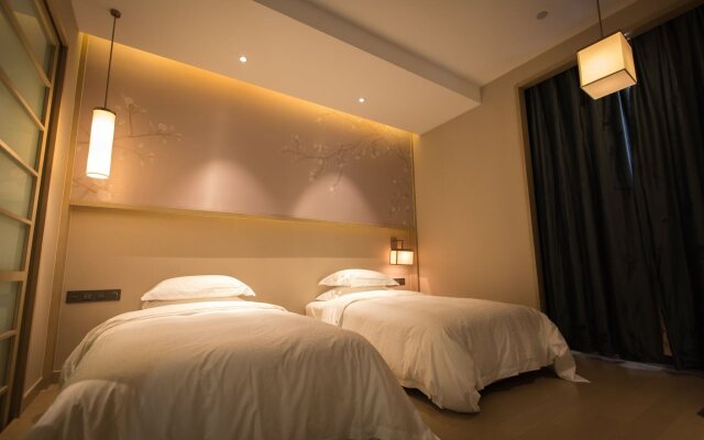 Zhangjiagang Guomao Hotel