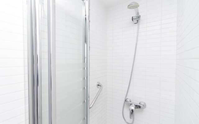 Cute Studio Dos Aceras