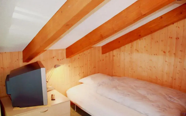 Julen Wendelin, Hotel Touring