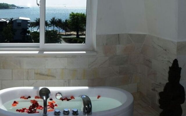Paragon Villa Hotel