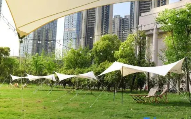 Wenyan Jianguo Hotel