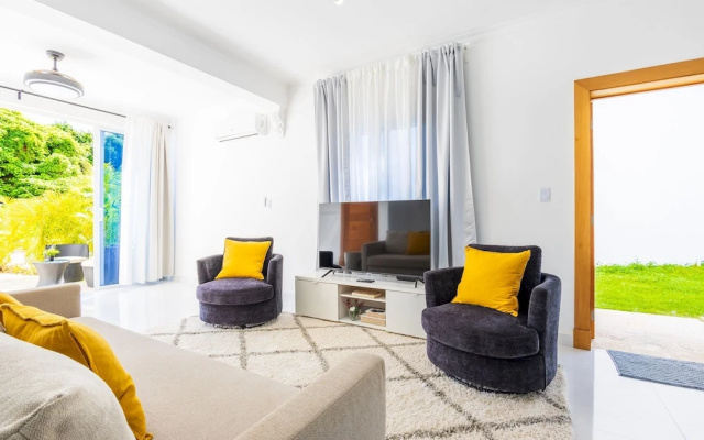 New Modern 2-lvl Punta Cana Villa in Gated Community With Private Pool Rooftop Jacuzzi — фото 5