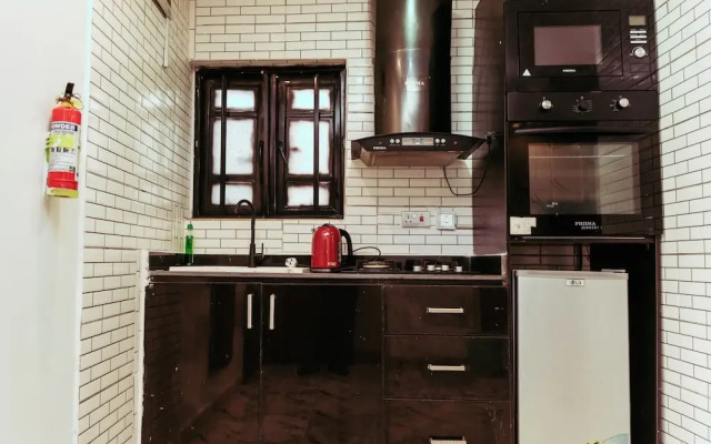 247 Luxury Apartment