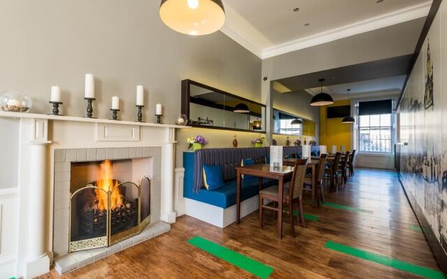 Cairn Hotel