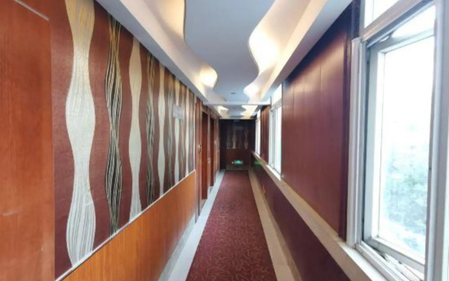 Caishe City B&B (Hefei Railway Station Branch)