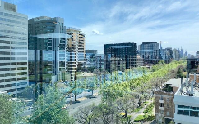 Fawkner Apartment 1B1B
