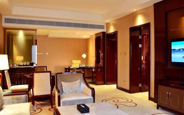 Qujiang International Hotel