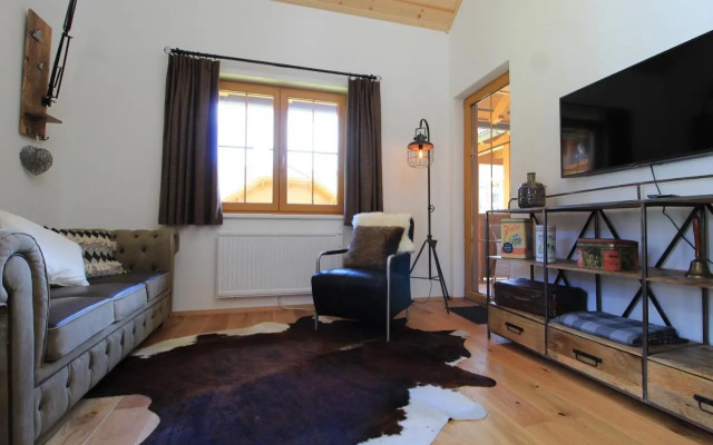 FeWo KITZ - Ski-to-door Apartment