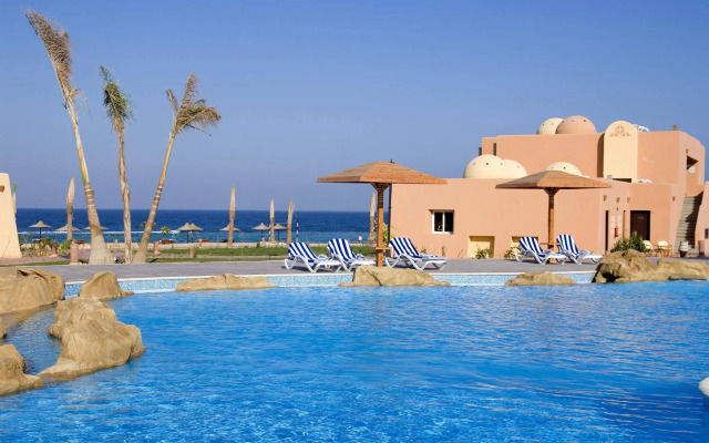 Wadi Lahmy Azur Resort