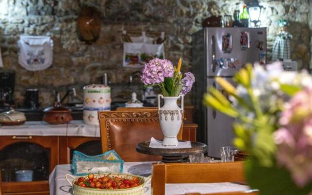 Bujtina Kodiket Guesthouse