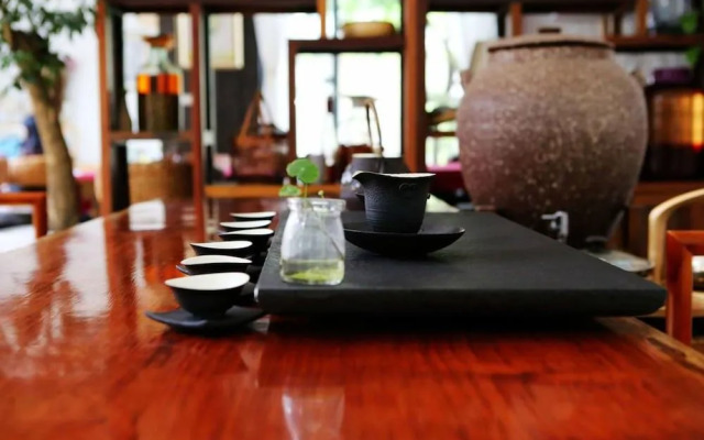 Poetical Dwelling Inn