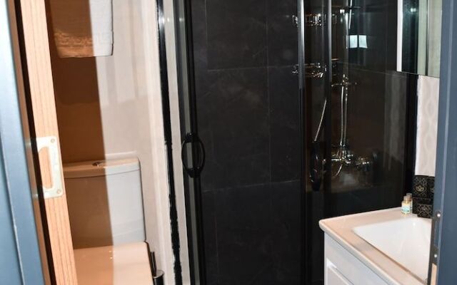 Hmz Accommodation Cekmekoy