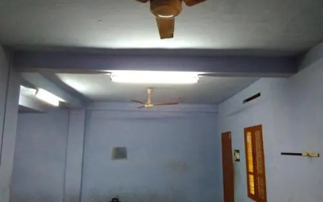 Hotel Ganesh Lodge