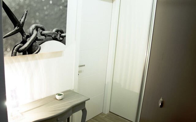 Duca 70 Suite Home