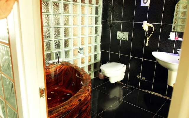 Lifeinn Hotel