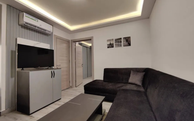 45m Luxury Room Royal View Near all Services