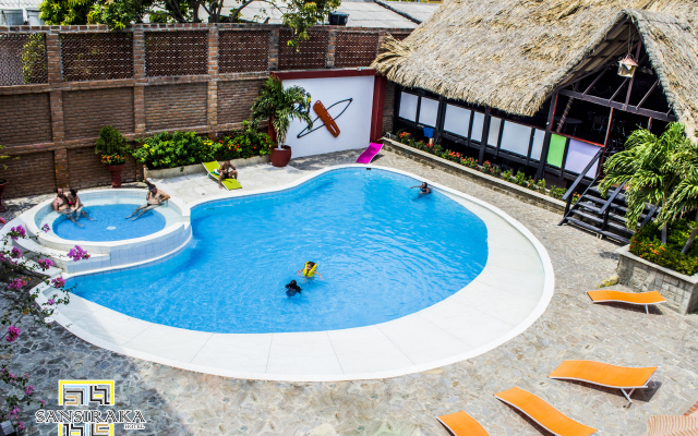 Hotel Sansiraka Suites By GEH Suites