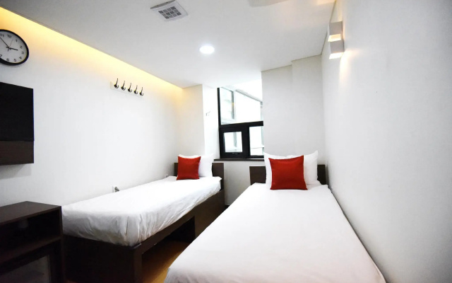 57 Myeongdong Hostel