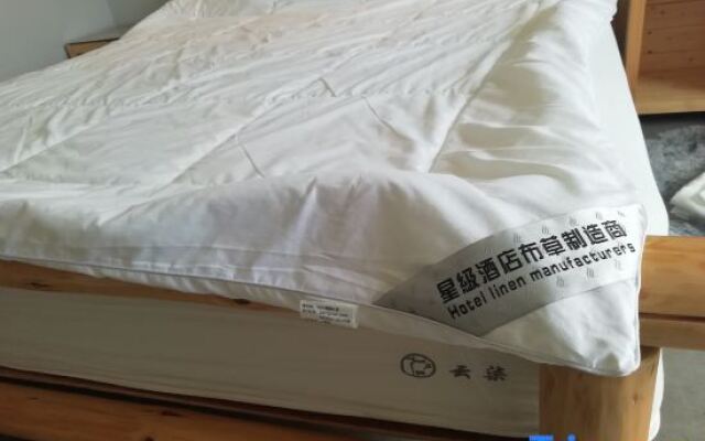 Like Year of Time Flow · Yunqi Homestay