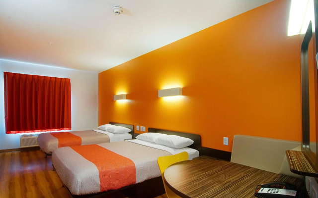 Motel 6 Midland, TX