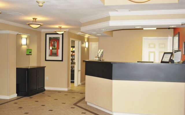 Extended Stay America Suites St Louis Westport Central