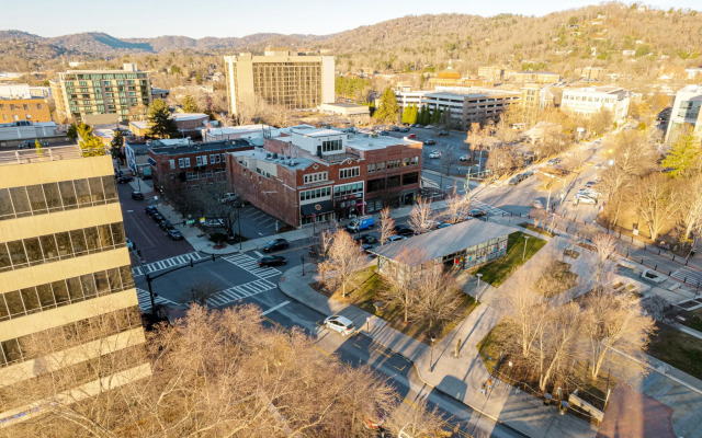 Park View Suite 201 , Asheville