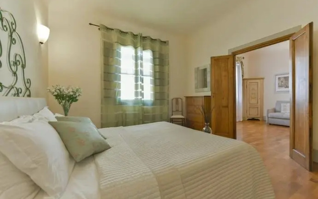Palazzo Uguccioni Apartments
