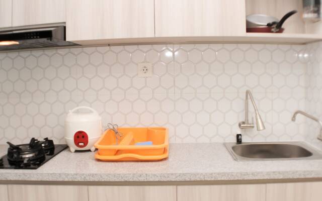 Elegant And Comfy Studio At Grand Kamala Lagoon Apartment