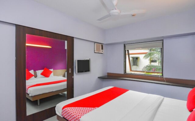 OYO 18803 Smart Inn