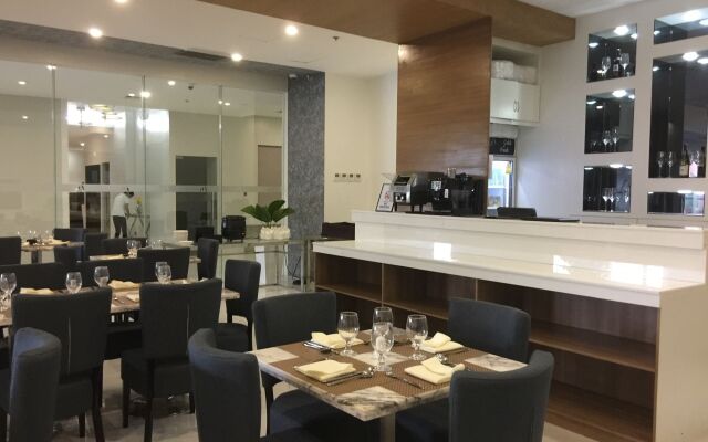 Mezzo Hotel