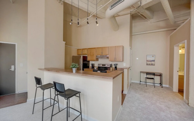 FRONTDESK Sycamore Place Apts Downtown Cincinnati