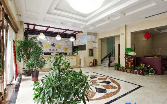Fenglin Hotel