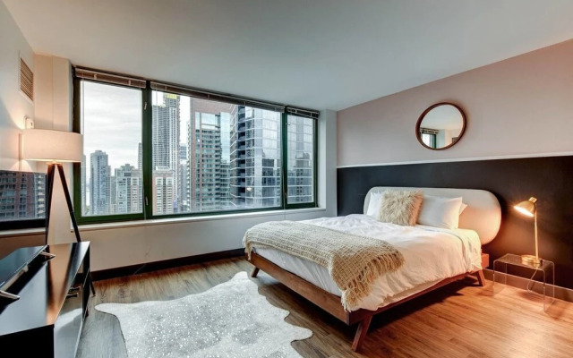 Furnished Suites Near Navy Pier