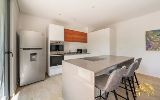 Panoramic 108C 1BR Large Condo La Veleta