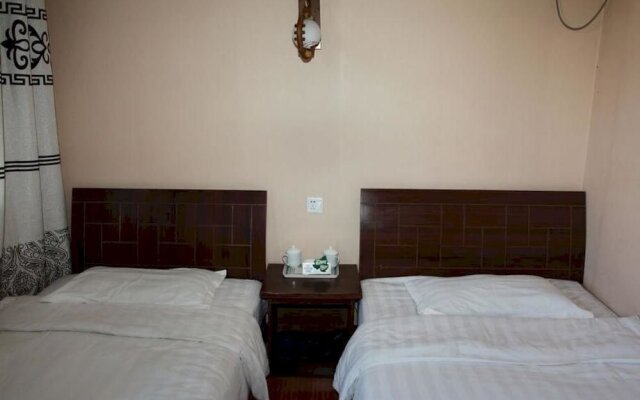 Yanying International Youth Hostel
