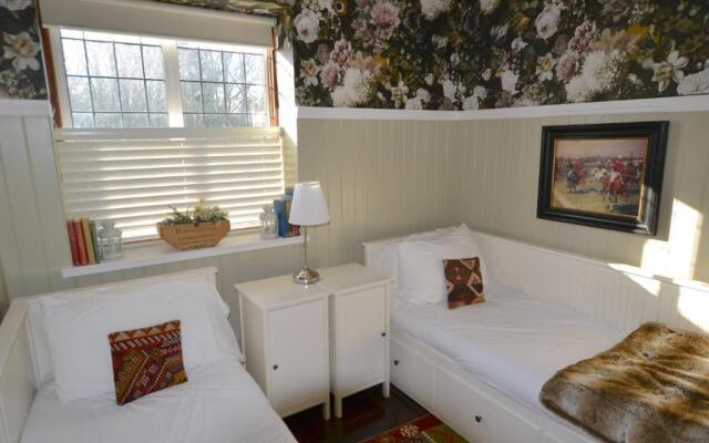 Osea Island Holiday Homes
