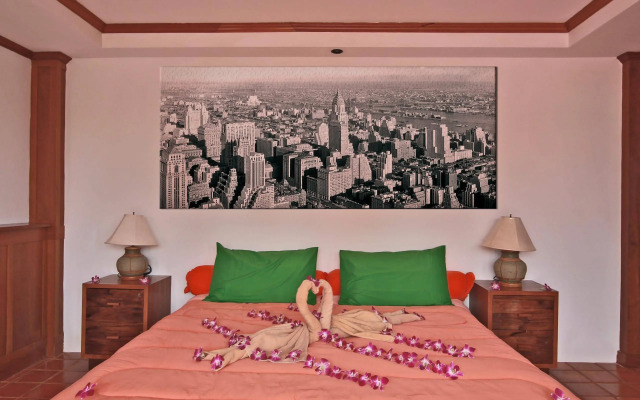Taosha Suites Hotel