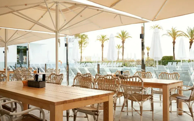 Sunwing Alcudia Beach