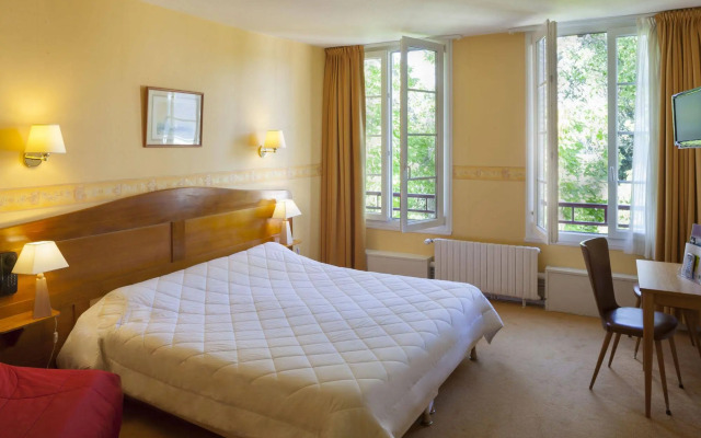 Hôtel Le Chalet de la Forêt
