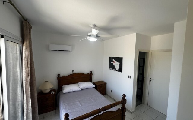 Paradeisos is a Stunning 2-bed House in Polis